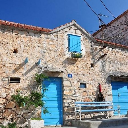 Vacation House Sara&Noa Maslinica Exterior foto
